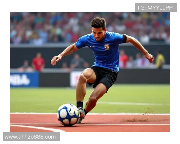 足球界2号球星风采揭示 他在绿茵场上的传奇故事与突破成就